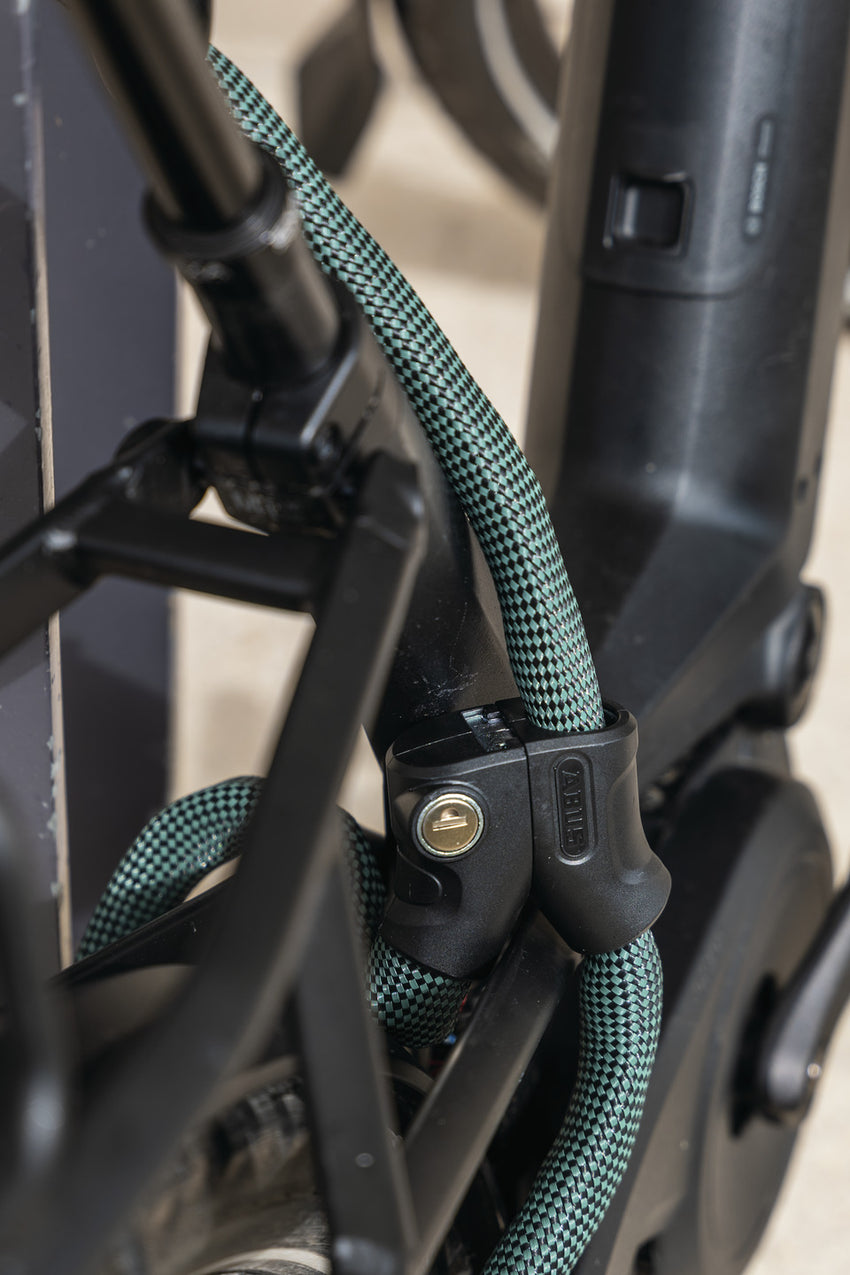 INFINITY LOOP 1806 (4.6' OR 3.6') (THREE COLORS)