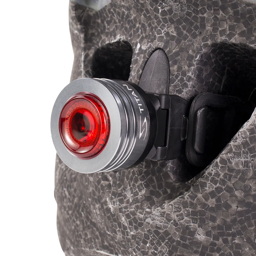(HLMT-1) Titan Helmet Light