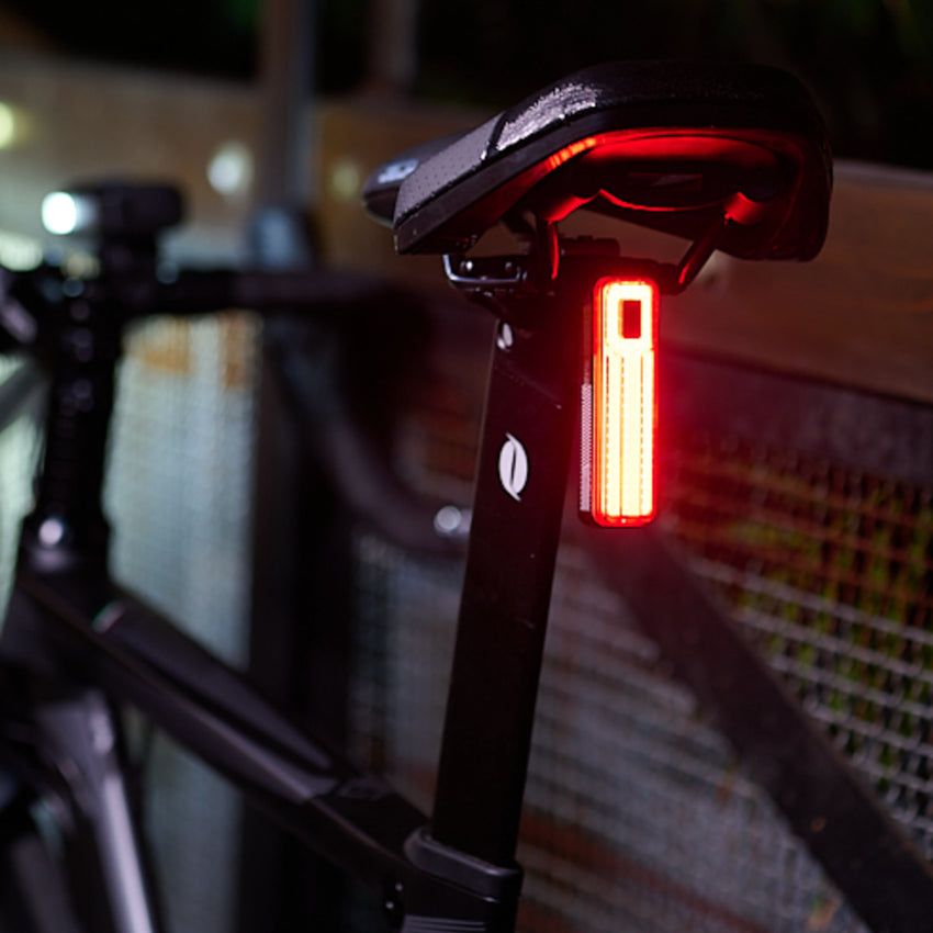 MOON HELIX SENSE 450LM TAIL LIGHT W/BRAKING (85205)