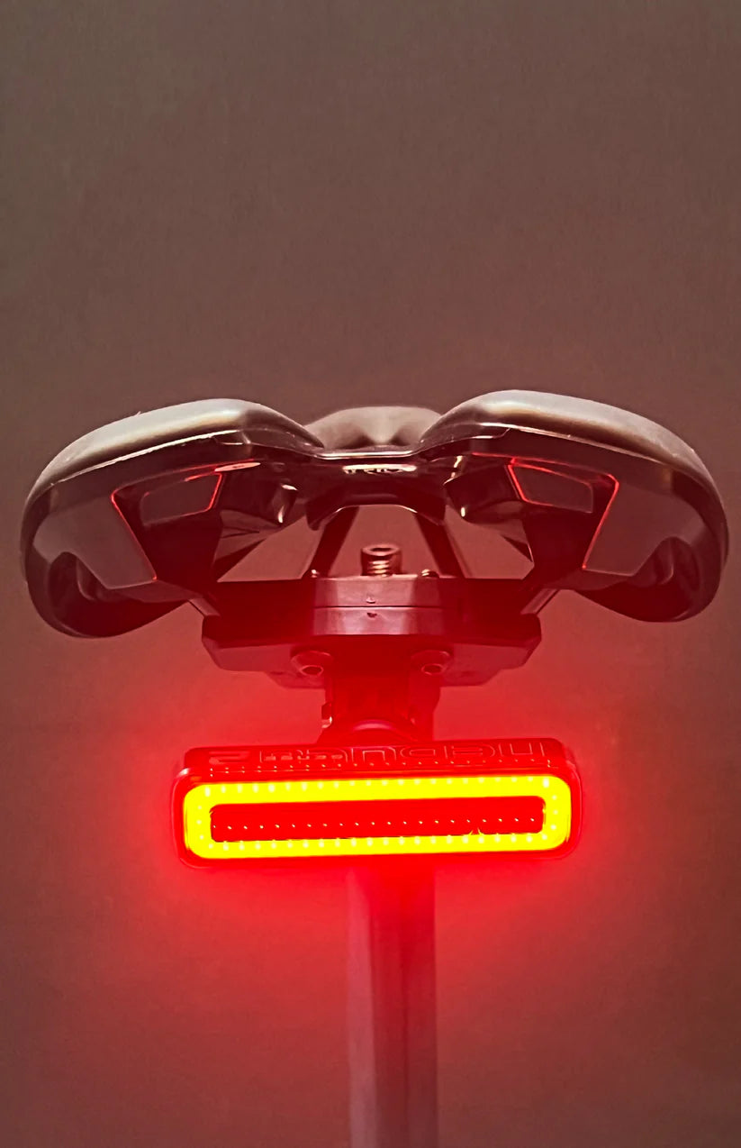 (88770) MOON NEBULA-2 SENSE 350LM TAILLIGHT