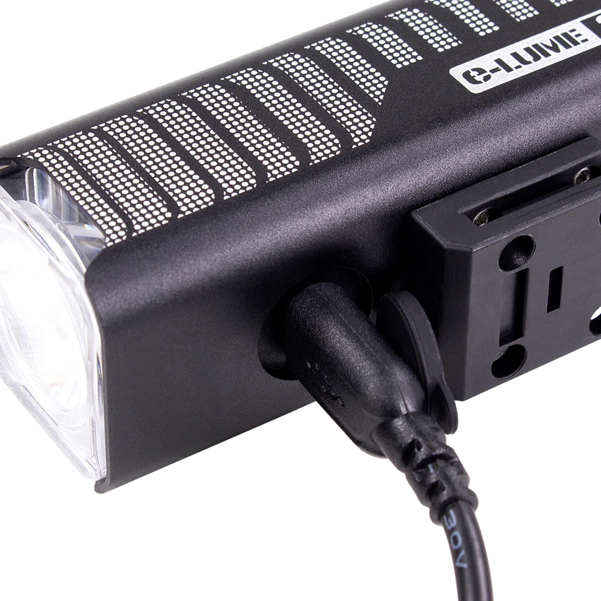 (USM-1750) E-Lume 1750 Headlight
